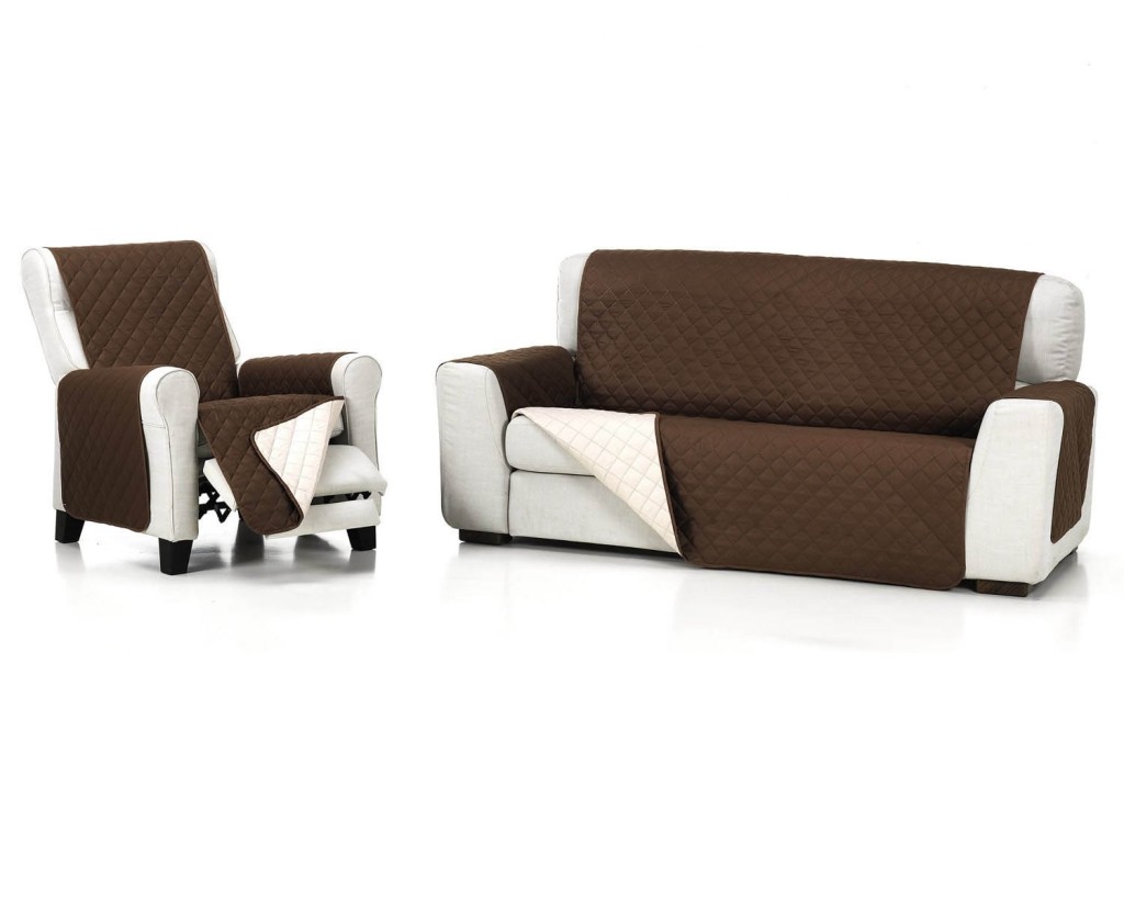 cubre sofá reversible en color marrón y beige