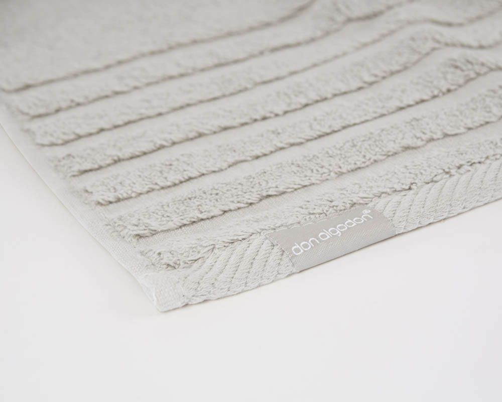 detalle zero twist de don algodón en color niebla