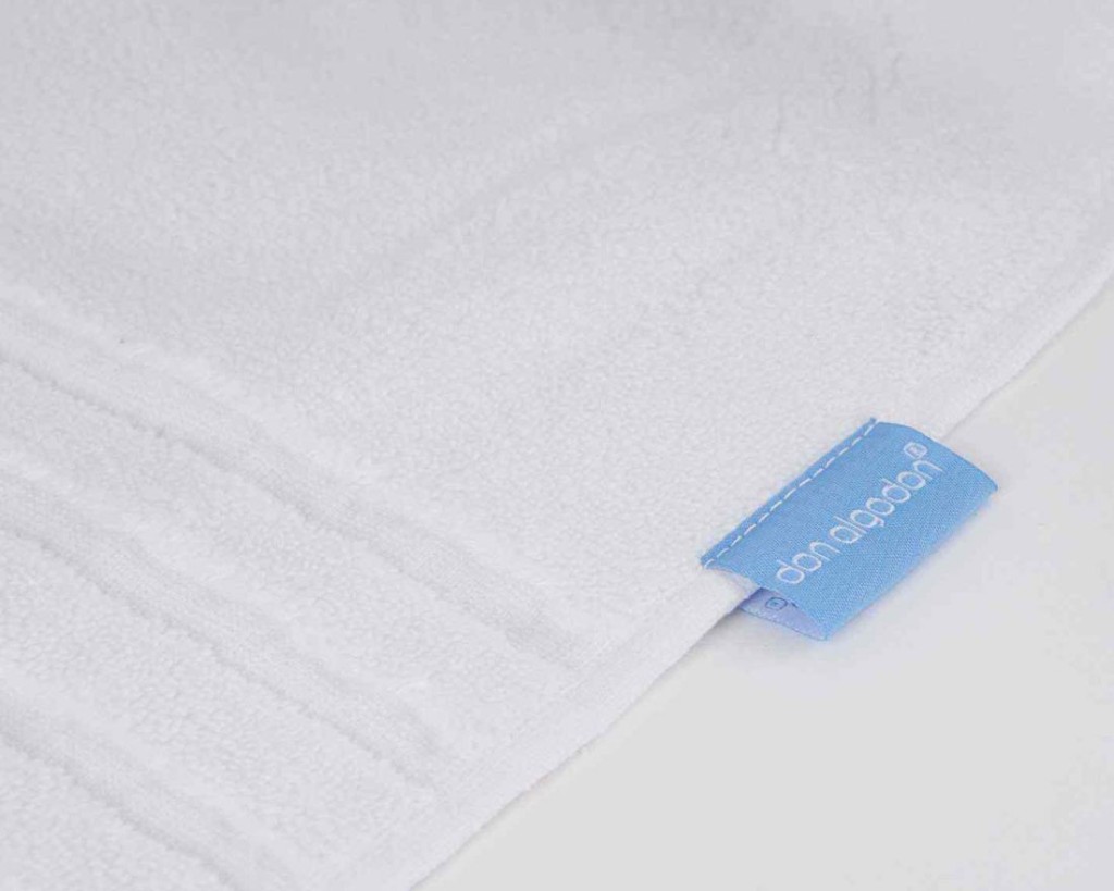 detalle toalla Zero Twist Don Algodón en color blanco