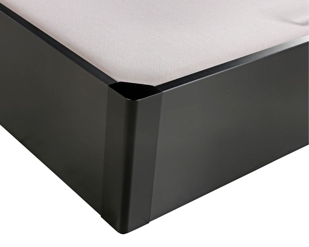 detalle canapé Design de Pikolin en color negro