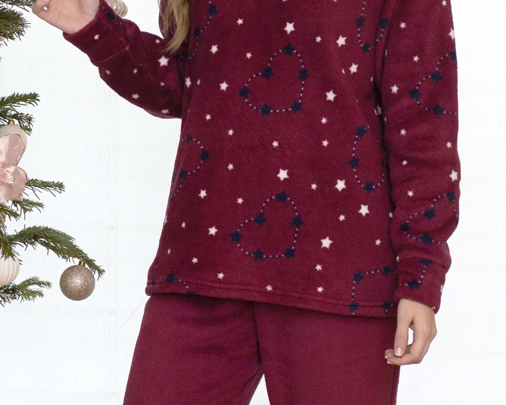detalle pijama de coralina para mujer modelo Janet